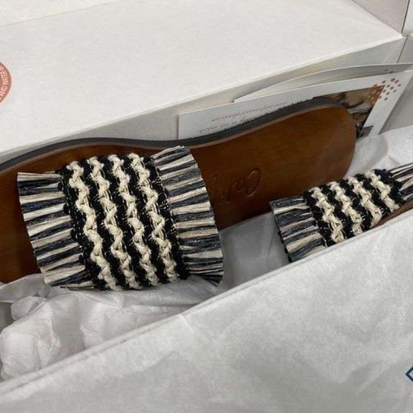 Californians Madison black ivory fringe raffia straw sandals NIB - Picture 4 of 5